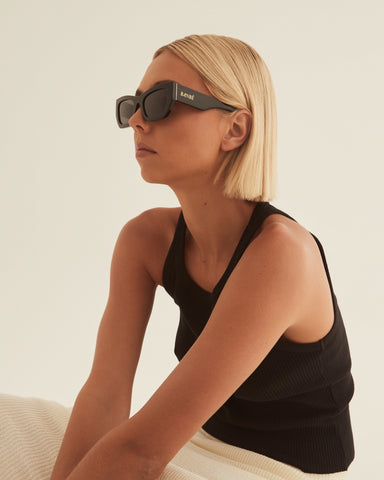 THE IMAN - BLACK-JET