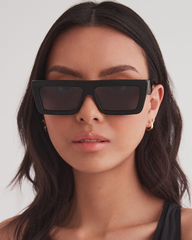 THE JAGGER - BLACK-BLACK