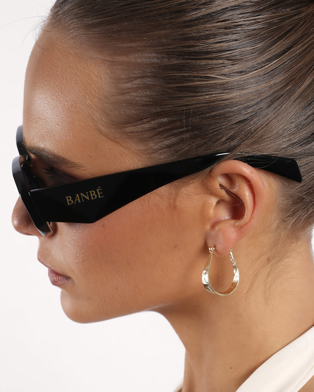 THE NINA - BLACK-JET The Nina by Banbé are on-trend square sunglasses ... THE NINA - BLACK-JET The Nina by Banbé are on-trend square sunglasses ...